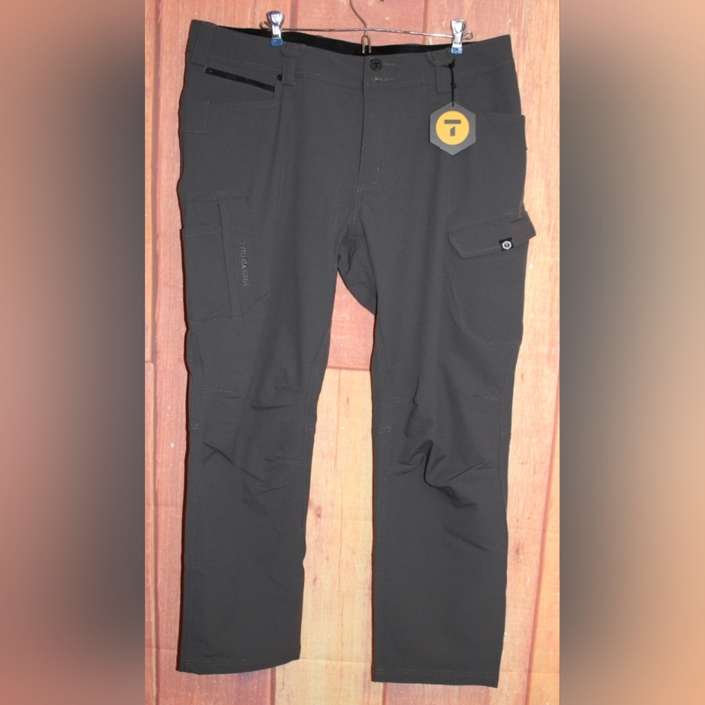 Mens T2 Truewerk gray pants size 38x 30